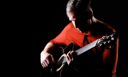 Acoustic Guitar Virtuoso Mark Vickness To Release Second Album Interconnected