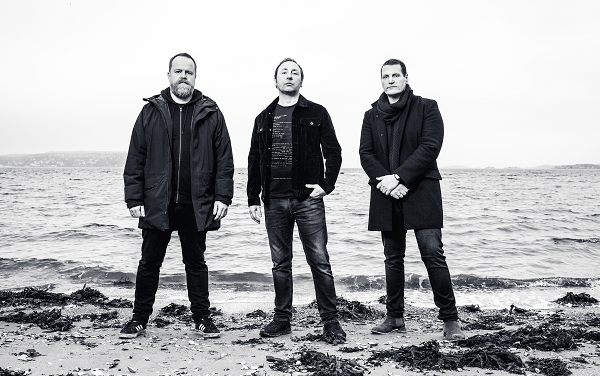 Prog Rockers Airbag Release Video Of Live Acoustic Set
