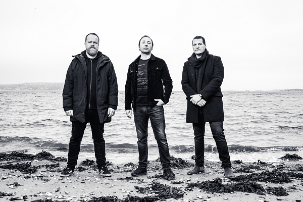 Prog Rockers Airbag Release Video Of Live Acoustic Set