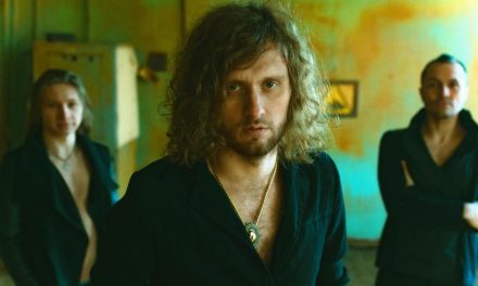 SINOPTIK Release Music Video for New Single “Apple Tree”