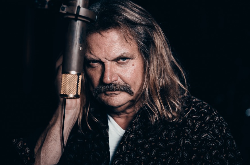 Mandoki Soulmates sign to InsideOutMusic; Announce global streaming concert event with special guests