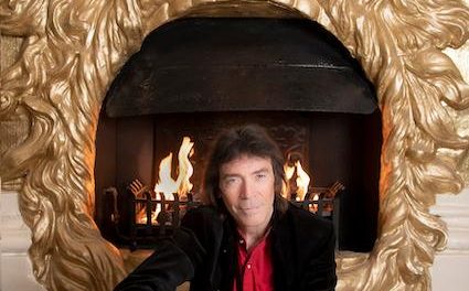 Steve Hackett announces the release of Wingbeats the first single from his new studio album – Surrender of Silence out on 10th September