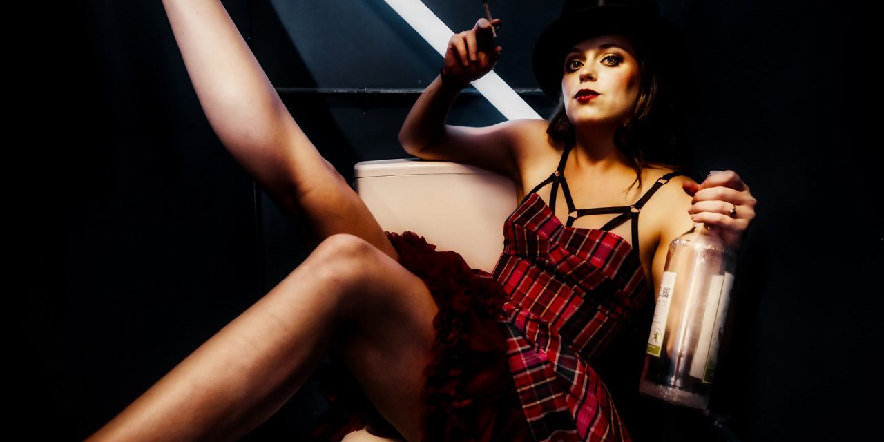 Swiss Frontal Rock Outlaws We Are Interview release new digital video-single “Queen” // Available right now on Bandcamp & YouTube !