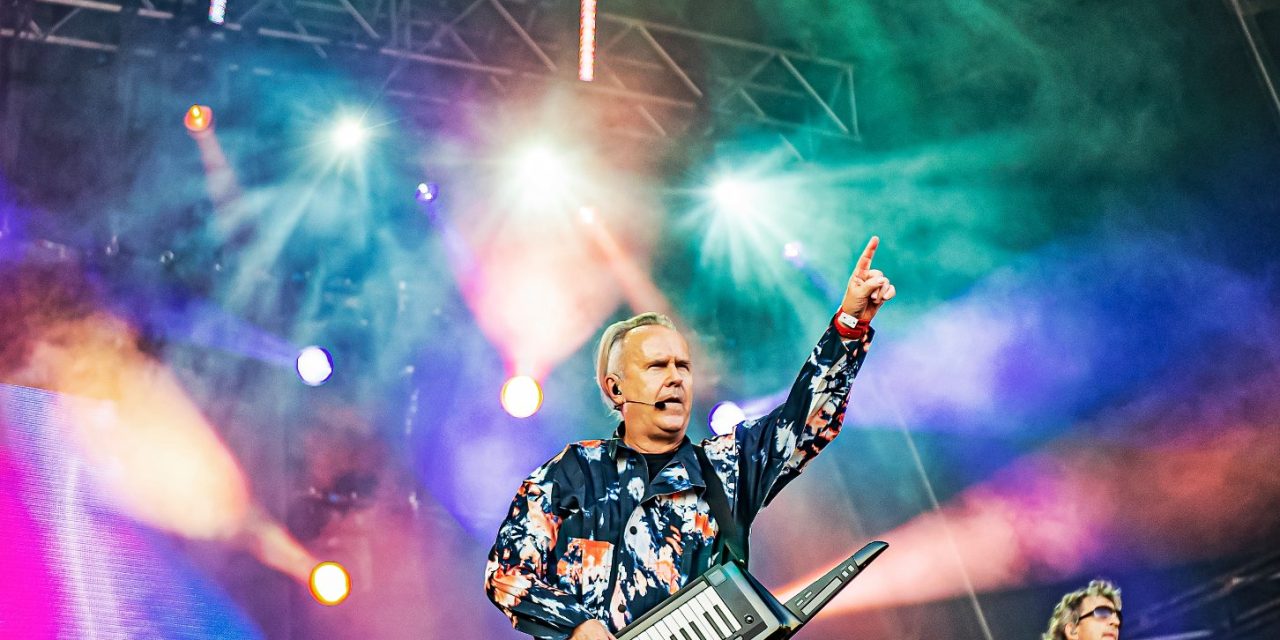 Howard Jones is Pleased to Announce the Dialogue Tour in the USA This Summer