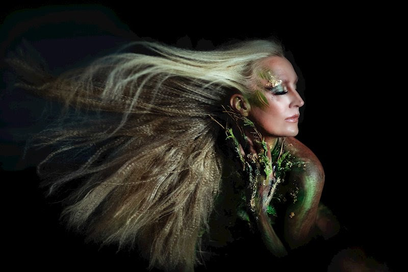 NZ-based folktronic artist PARABOLA WEST releases ‘Stars Will Light the Way’ LP