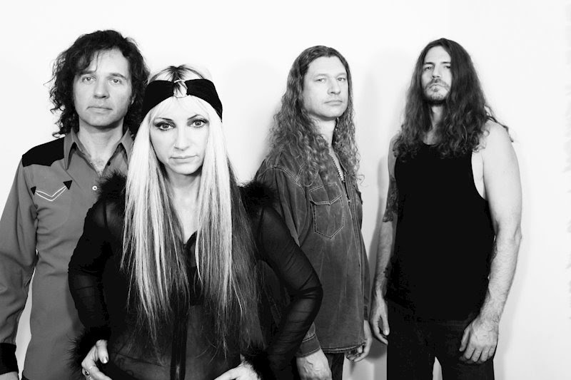 London-based GRACE SOLERO offers powerhouse ‘Metamorphosis’ single (FOR FANS OF: Alanis Morissette, Skunk Anansie, Evanescence, 4 Non-Blondes, Guano Apes, Soundgarden)