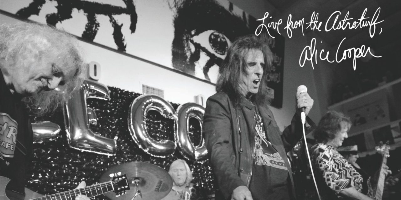 Alice Cooper legendary 2015 reunion show “Live From The Astroturf”, finally available worldwide on September 30, 2022.