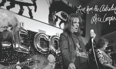 Alice Cooper legendary 2015 reunion show “Live From The Astroturf”, finally available worldwide on September 30, 2022.