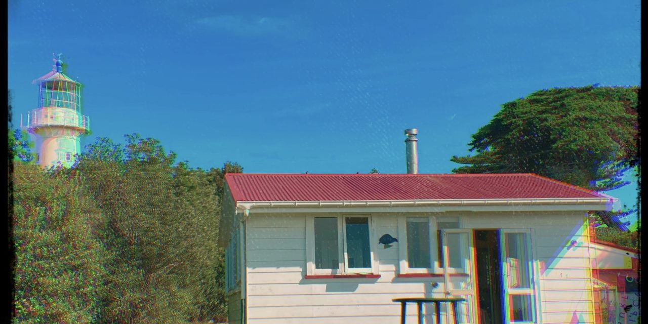 HOOP – THE BRIGHTEST IN THE LAND – INDEPENDENT