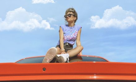 <strong>R&B SOUL POP ARTIST CARLY PEARL RELEASES SERENE SINGLE ABOUT NAVIGATING LIFE, “HEAD IN THE CLOUDS”</strong>