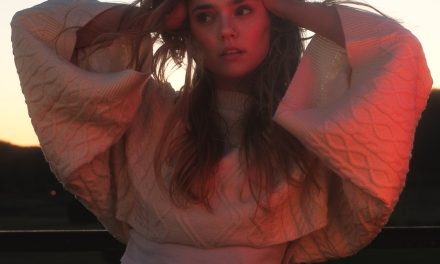 <strong>RISING POP SINGER-SONGWRITER KENZIE CAIT RELEASES “WHAT I DO BEST”</strong>