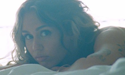 Miley Cyrus – Jaded (Official Video)