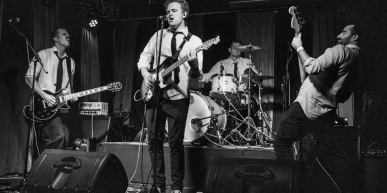 Stray Dogs – Aux, Auckland – 6/05/2023