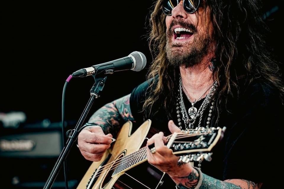 John Corabi (Motley Crue/ The Dead Daisies) To Headline G4L Records Cancer Benefit Show #1 for “Elizabeth & Chris” on Oct 17th at The Eighth Room Nashville