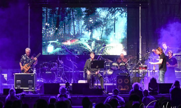 Unitopia – Alive and Kicking (Live, Digipack CD/Blu-ray, USB) – March 7, 2025