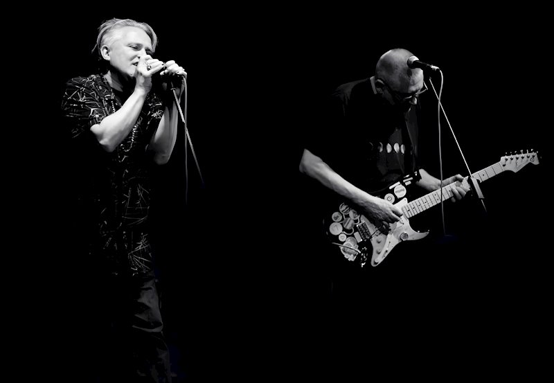 UK electronic duo DRAGON WELDING shares ‘Hiding Things For Fun’, highlighting 4th album ‘The Naughty Step’