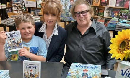 Children’s Book ‘Vincent: Starry Starry Night’ Earns National Honors; Don McLean Appearance at Barnes & Noble Highlights Cultural Legacy