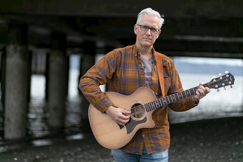 Seattle rocker AUDIOGUST explores fame & imposter syndrome in ‘Award Show’ single (FOR FANS OF Gin Blossoms, Dave Matthews Band, Elliot Smith, Nirvana)