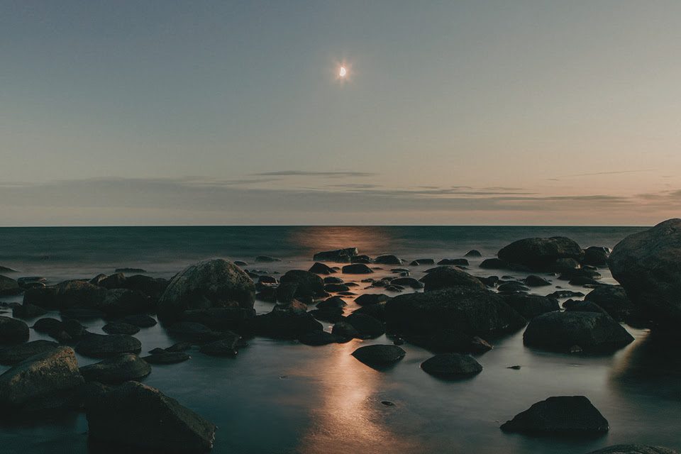 Rock Icon GLENN HUGHES Unveils New Single “Voice In My Head” + Lyric Video