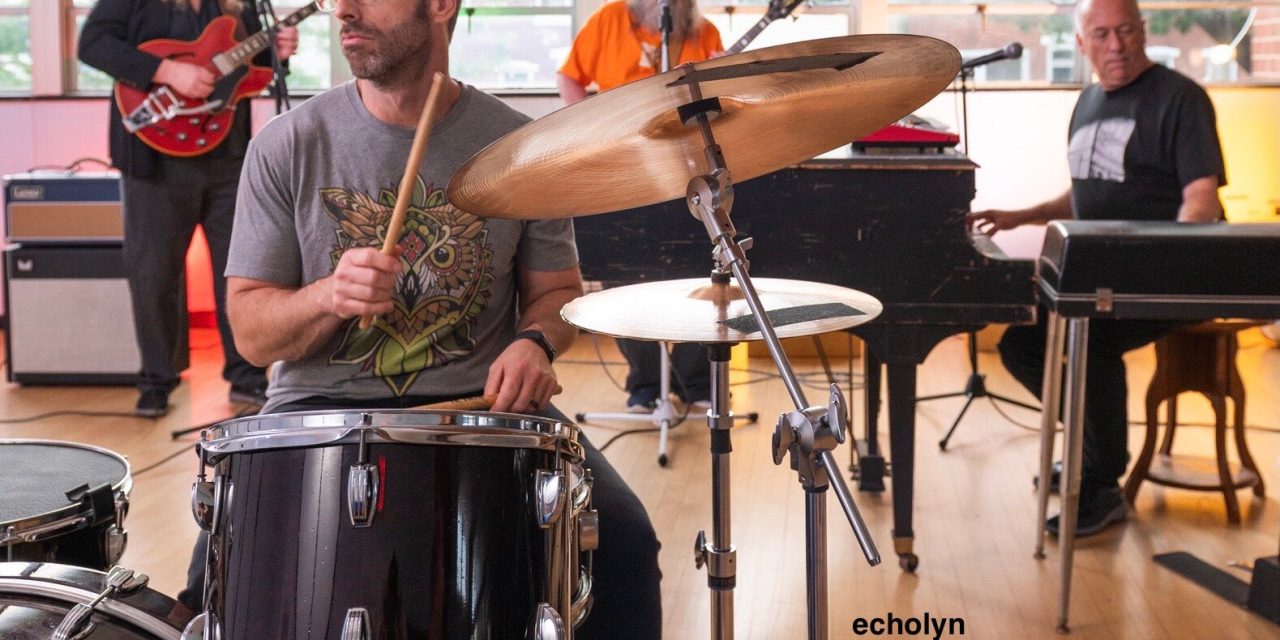 Progressive Rock legends Echolyn share video for “On We Blur”from TimeSilentRadio vii