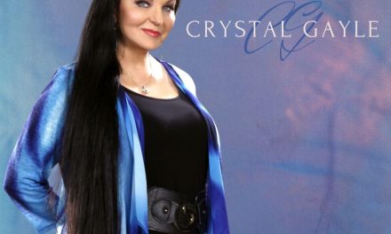 Crystal Gayle Cancels Belfast Appearances at ‘Your Roots Are Showing Conference’ Due to Knee Injury