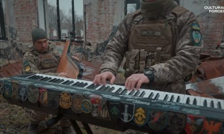 Featured Video – Михайло Олійник – Щедрик з Покровська